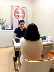 -广州健丽·去眼袋医疗美容机构