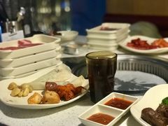 -佰烧海鲜烤肉火锅自助(世茂国际广场店)