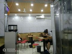 -巧酱府重庆砂锅大全