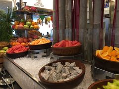 -圣丰索菲特·2 On 988 Café 自助餐厅