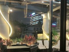-Efes Turkish & Mediterranean Cuisine 艾菲斯餐厅(陆家嘴店)