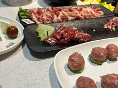 -四点金潮汕鲜牛肉火锅(金猴名居店)