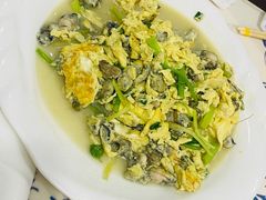 -谊荣海鲜大牌档(石湖店)