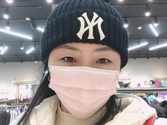 -斯普瑞斯奥特莱斯