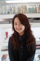 micheal现场烫发-Top京世造型美容