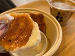 -天井·丑面包搭咖啡