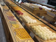 面包甜点陈列柜-南宋胡记(杭州体育场路店)