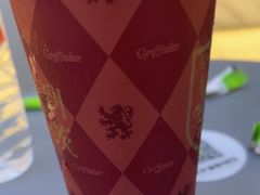 -奈雪的茶(亨特国际广场店)