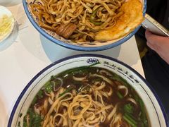 -镇南锅盖面馆(解放路店)