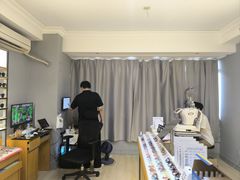 -优医视平价眼镜蔡司依视路折扣工厂店(德胜门店)