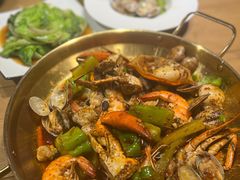 -臻鲜燕海鲜融合餐厅(金陵style店)