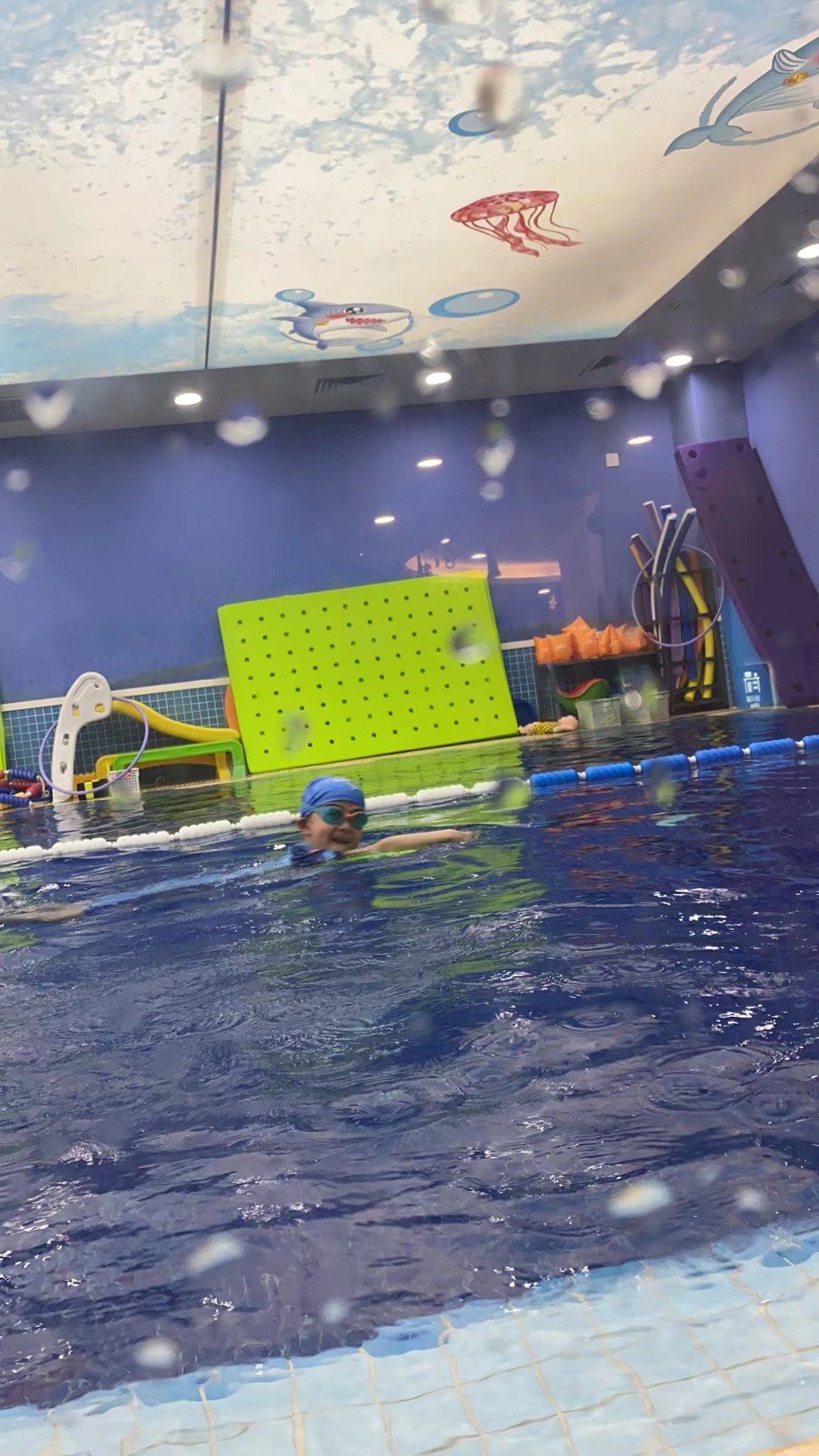 龙格亲子游泳