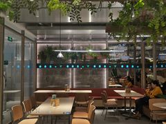 -老乡鸡(上海白玉兰广场店)