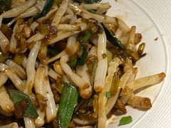 -魏铭鱼头捞饭(晋阳路店)