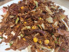 腊肉炒饭-泰煌鸡·上海白斩鸡·鸡汤面(万航店)