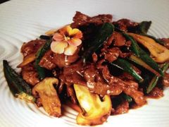杏鲍菇炒牛里脊-皇城豪门酒店-美多娜国际美食餐厅