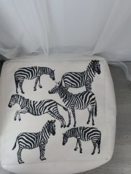 -闺蜜瑜伽·普拉提女性塑形馆