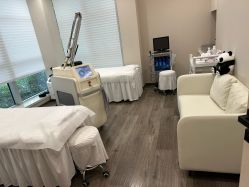 -医颜医疗美容门诊部