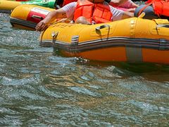 -安吉龙王山峡谷漂流