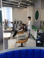 -PE SALON 