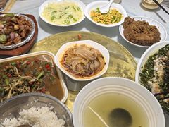 -华光驿站私房菜·黑金冠