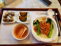 -莉泽月子中心(凯旋江景店)