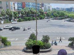 -绿茵小镇中西餐厅(五岭店)