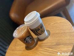 榛子味拿铁-星巴克(天津站区第二店)