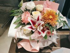 -谷莠子花艺·气球派对·绿植造景·花艺沙龙(金光华广场店)