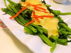 -新大咀港式茶餐厅(宝山万达店)