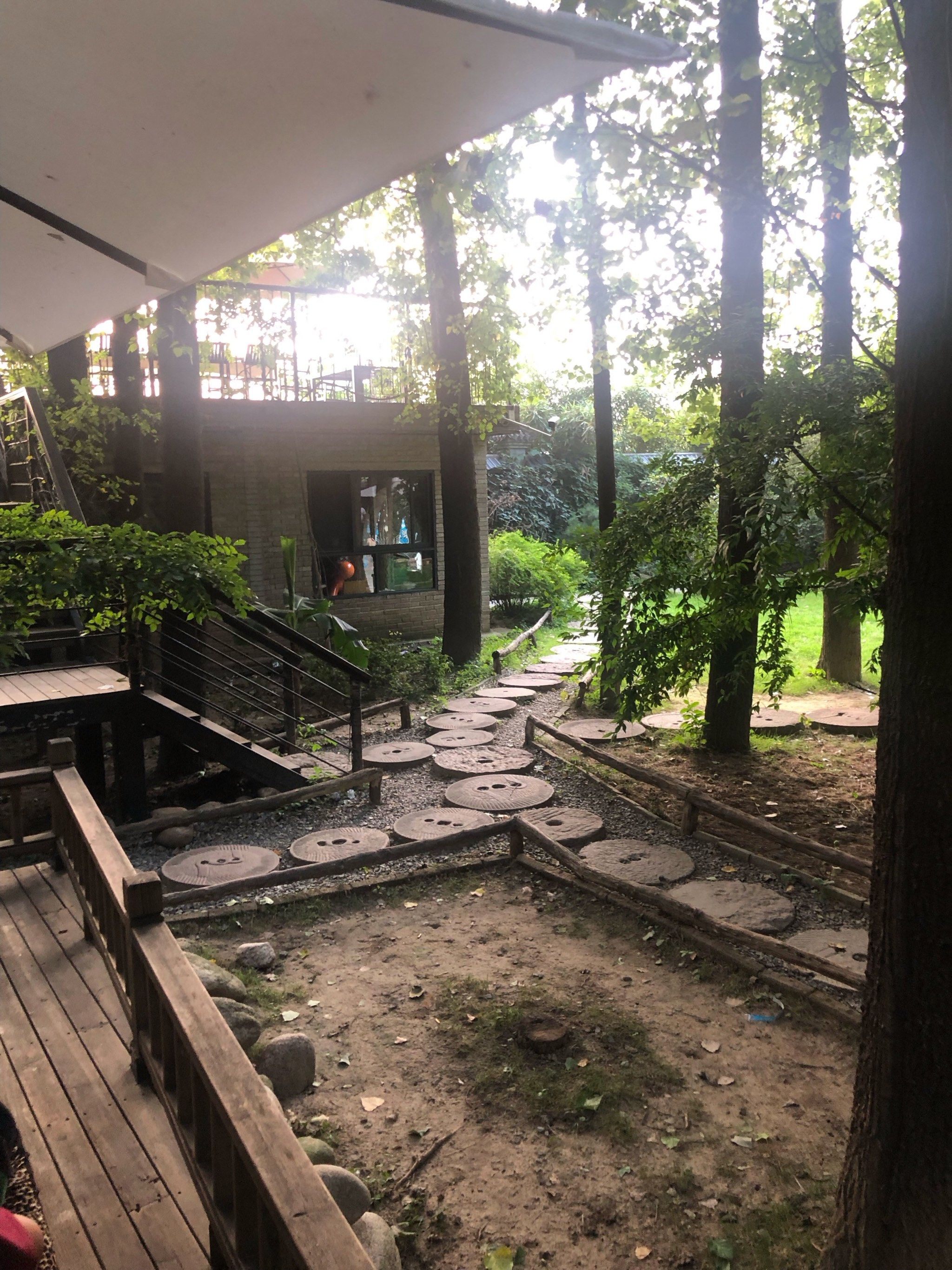 林间山庄