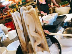 -鲜入围煮花胶鸡海鲜火锅
