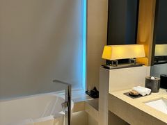 -杭州逸酒店(西湖武林店)