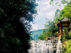 -华蓥山天意谷景区