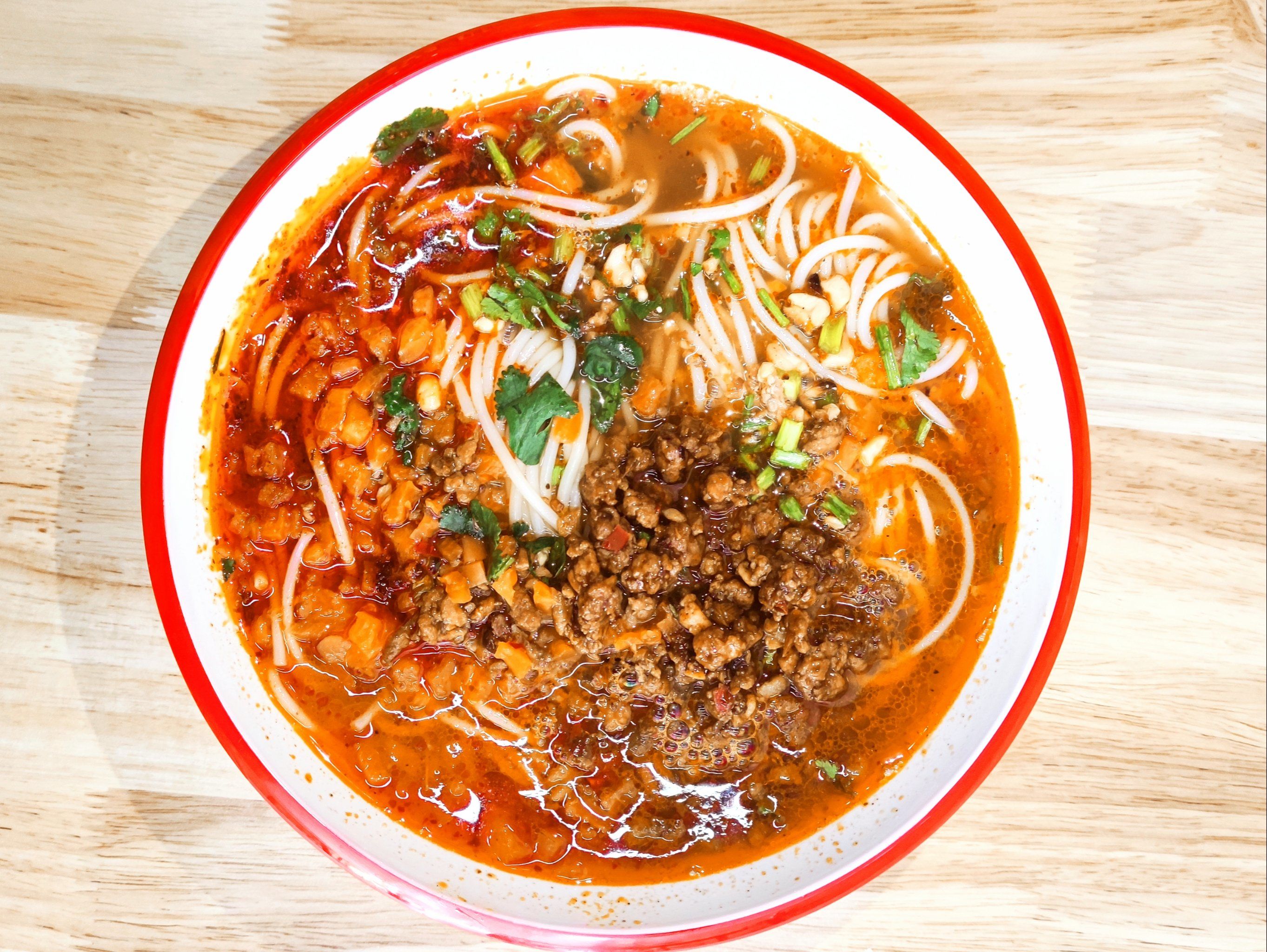 潍坊首家肉酱米线店 口味绝了