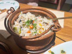 -一坐一忘云南菜(嘉里中心店)