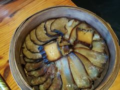 腊味合拼-老凯俚酸汤鱼(鸿通城店)