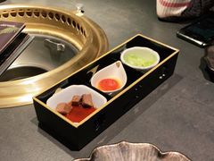 -铭牛烧肉·和牛海鲜自助(高新月牙湖店)