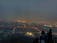 -鬼笑石后山停车场