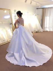 lisamoon婚纱礼服高级定制-Lisamoon礼慕纱婚纱礼服高级定制