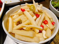 -龙巢盱眙龙虾·牛蛙·烧烤宵夜(八卦岭店)