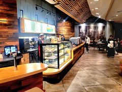 -星巴克臻选(深圳金光华店)