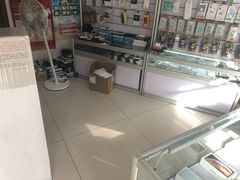 -HONOR荣耀手机电脑回收维修