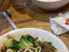 -牛八宝桂林米粉(八里庄店)