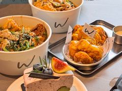 -W COLLECTIVE  DESSERT SHOP