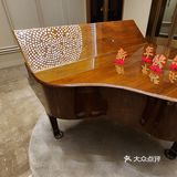 距离网红景点 “武康大楼”很近 忘了在武汉叫什么楼了