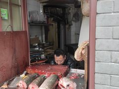 -梅记大块头爆鱼店(乍浦路店)