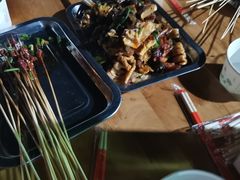 -巴五中胖娃烧烤