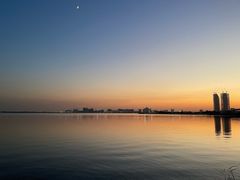 -滴水湖