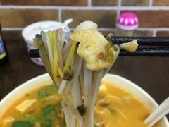 -五谷渔粉(区庄店)